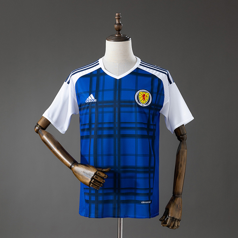 Camiseta retro de Escocia 16-17 (tallas S-XXL)